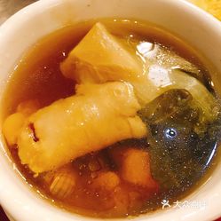 菜胆瑶柱炖花胶