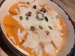 芝士奶油焗南瓜-蜜桃餐厅·江浙融合菜(荟聚购物中心店)