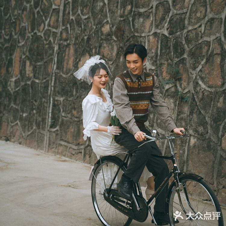 复古婚纱照，爸妈看了都称赞的怀旧风婚照[色]