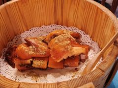 胡桃里烤鸡-贝贝龙虾·音乐餐厅(昌平东关店)