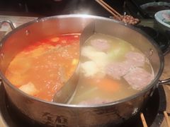 -左庭右院鲜牛肉火锅(南通CBD大有境店)