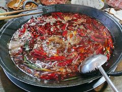 -黄潇洒老火锅(九眼桥宏济巷店)