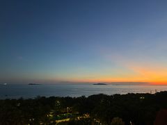 -三亚湾海居铂尔曼度假酒店