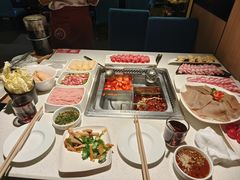 -海底捞火锅(曼巴特广场店)