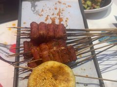 -路边边.炒菜烧烤.音乐餐厅(良乡长虹店)