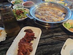 -老船舫·现做活鲜鱼馆(东郊记忆店)