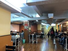 大堂-潮镇老尾牛杂(环城西路店)