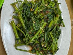 -明记烧鱼美味店