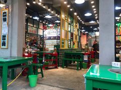 大堂-巷子里头麻辣烫火锅串串(温江店)