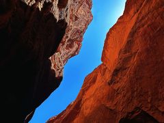 -天山神秘大峡谷