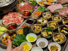 -围炉肉舍丹东海鲜烤肉·烤活鳗(步行街店)
