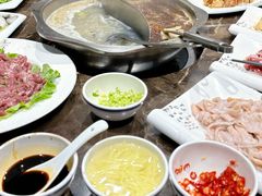 -陆记鹅庄·潮汕菜·狮头鹅(大仟里店)