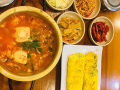 海鲜豆腐锅-金北顺大锅家(신사본점)