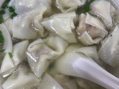 -周震馄饨