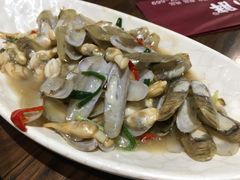 -沪小胖小龙虾(淮海中路旗舰店)