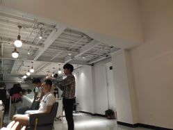 -港美国际