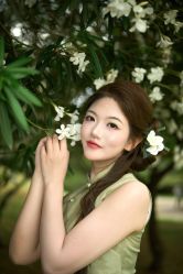 -一揽芳华汉服旗袍体验馆(拙政园店)