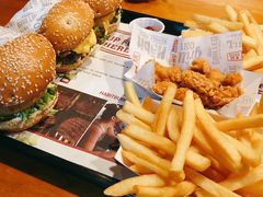 -The Habit Burger Grill 哈比特汉堡(复兴soho店)