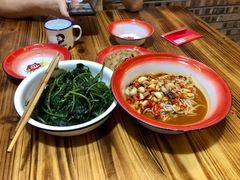 -老三样·美食研究中心(世贸路店)