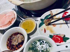 -广顺鑫猪肚鸡(经八路店)
