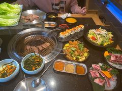 -韩烧牛中牛·甄选黑牛烤肉(黑金店)