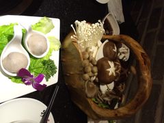 iphone_upload_pic-捞王猪肚鸡火锅(昆山店)