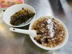 -芳婆糕团店(王府大街店)