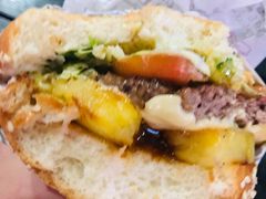 照烧凤梨牛肉特堡-The Habit Burger Grill 哈比特汉堡(爱琴海店)