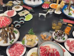 -鲜入唯煮·港式海鲜牛肉火锅(金宝街店)