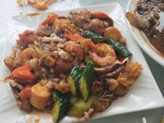 -渔民船说·北塘海鲜·天津菜·海肠捞饭(北塘古镇店)