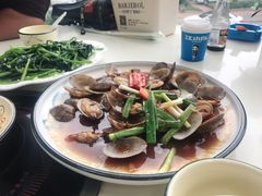 -鑫悦楼煎蟹·16年海鲜大排档