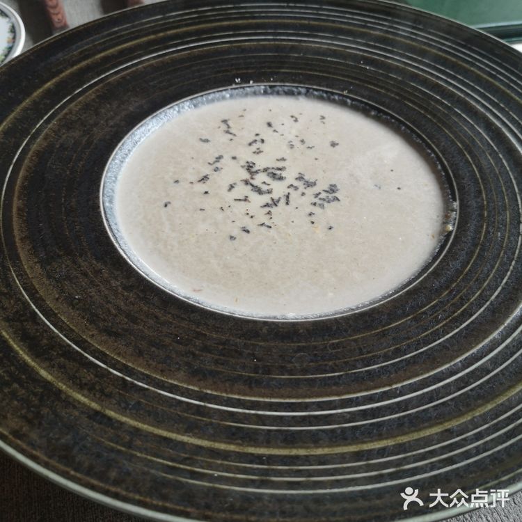 来东营出差，研究了一下大众点评的西餐来了这家