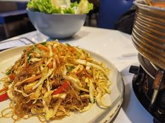 泡菜牛肉炒粉丝-鹿港小镇(金虹桥国际中心店)