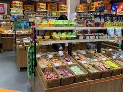 零售区-来伊份(星湖街店)