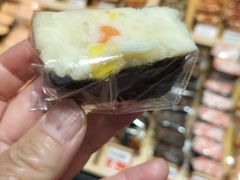 -银泰百货(西湖店)