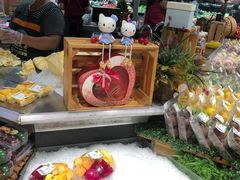 -中百仓储超市有限公司(越秀星汇维港店)