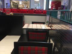 露天位-肥汁米蘭香港米线(长宁来福士店)