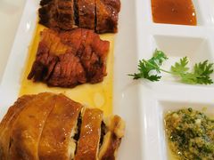 -新大咀港式茶餐厅(宝山万达店)