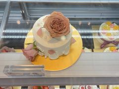 -花花卷卷·鲜食蛋糕(静安久光百货店)
