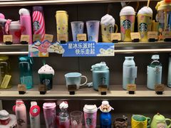-星巴克臻选(上海今潮8弄店)