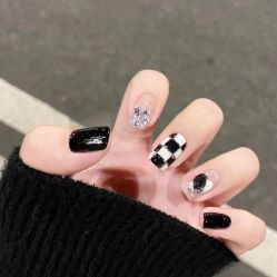 -悦指间美甲美睫