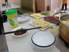 -牛百道·鲜活牛肉馆(天一店)