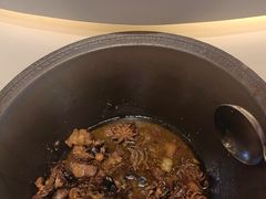 -赶海部落海鲜城(海阳路店)