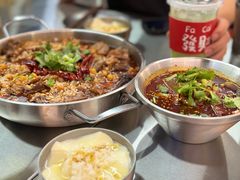 -蓉三少冒烤鸭·四川小吃集(北京首店)