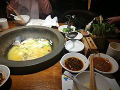 -咕嘟草帽鱼·牛奶一样的鲜鱼汤(包河万达广场创始店)