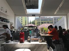 -UNI UNI(环亚凯瑟琳店)