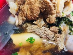-老谢野馄饨(延安路店)