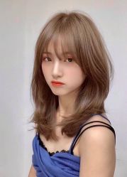 -HAIR CORNER