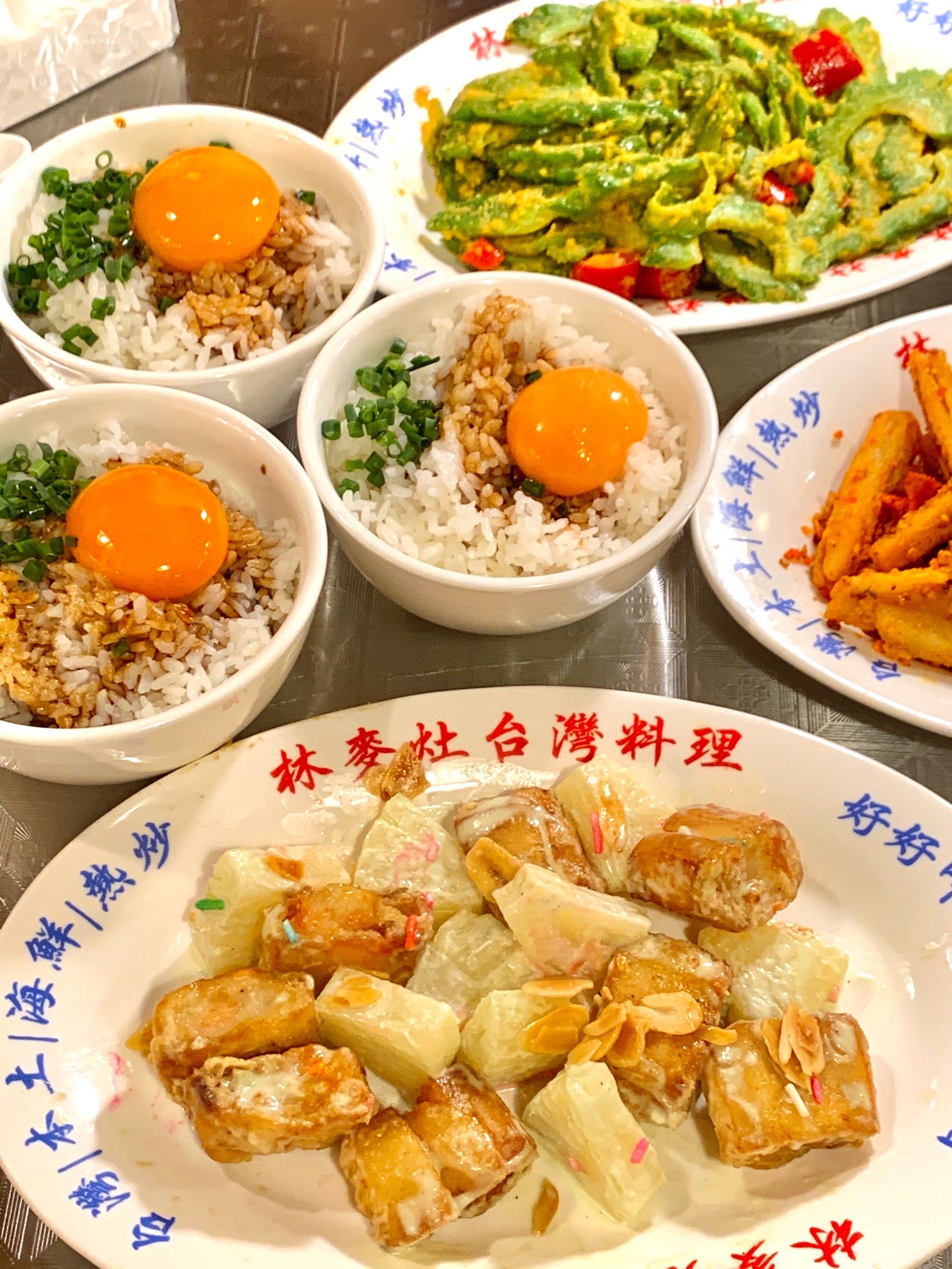 杭州新店!台湾老板开的!人好多.