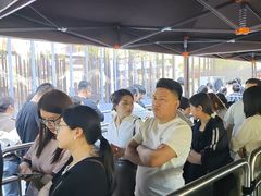 -胖东来生活广场(健康路店)